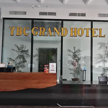 Ybc Grand Hotel Olongapo Exterior photo